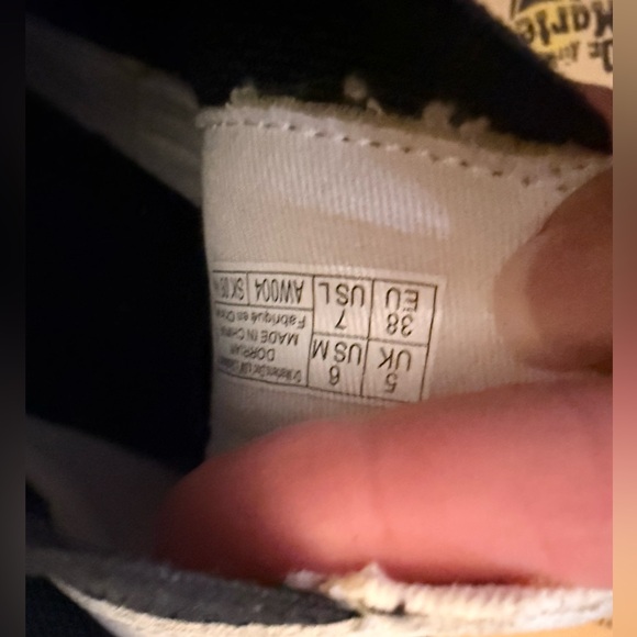 Dr Martens- White and Black Chelsea Boots - Picture 5 of 5